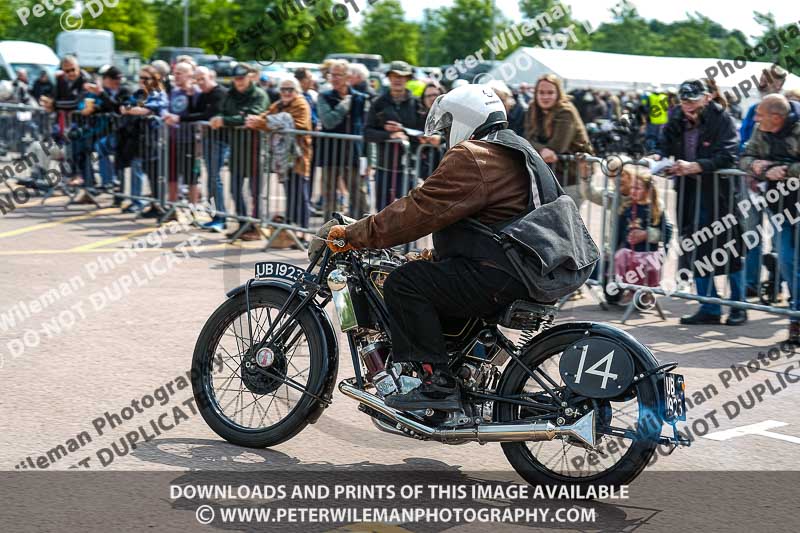 Vintage motorcycle club;eventdigitalimages;no limits trackdays;peter wileman photography;vintage motocycles;vmcc banbury run photographs